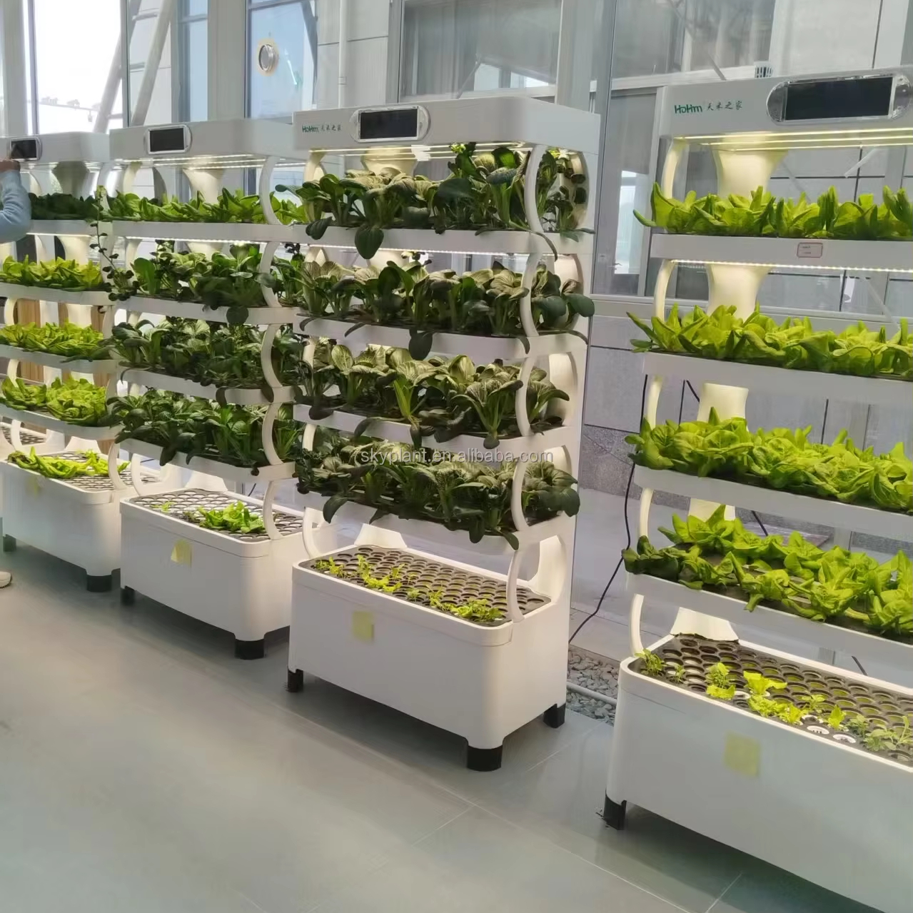 Smart Garden Vertical - New Indoor Smart Vertical Hydroponic Cultivation